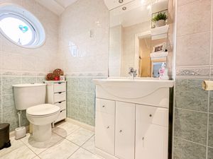 Photo 24- click for photo gallery